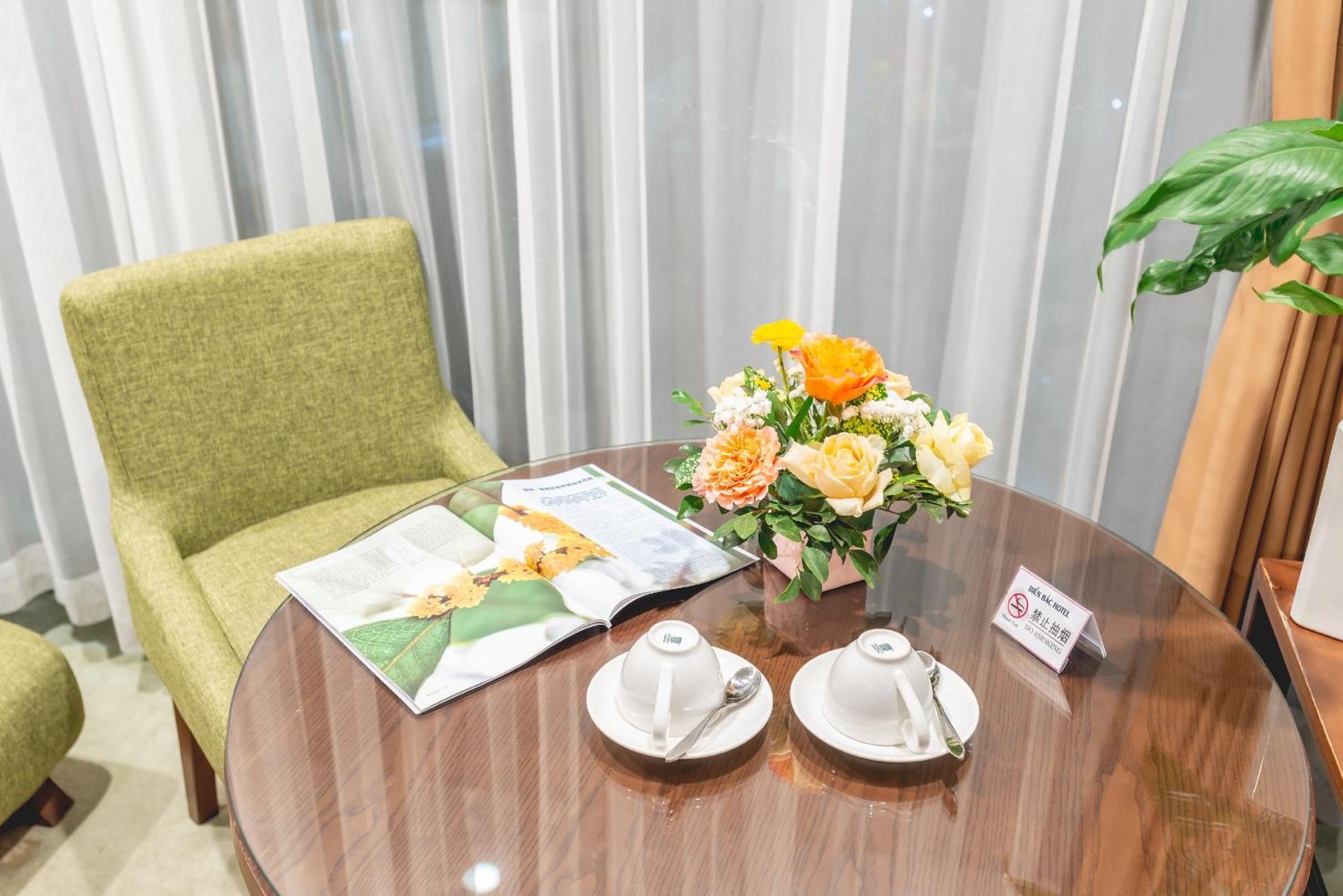 Bien Bac Hotel Mong Cai Bagian luar foto