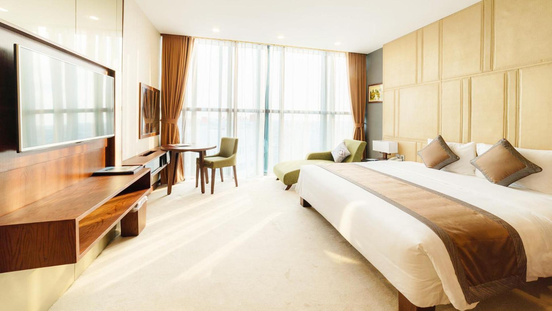 Bien Bac Hotel Mong Cai Bagian luar foto