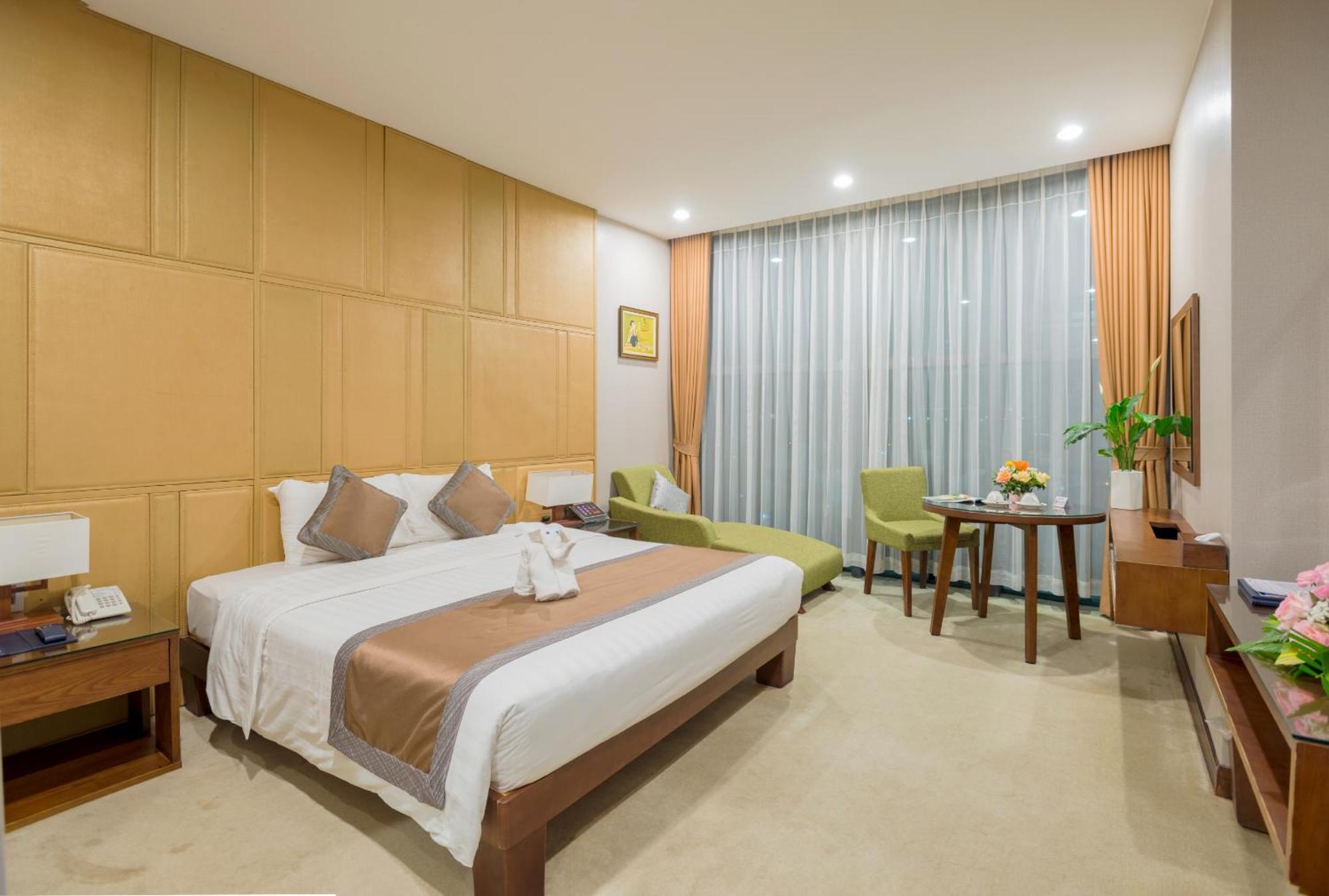 Bien Bac Hotel Mong Cai Bagian luar foto
