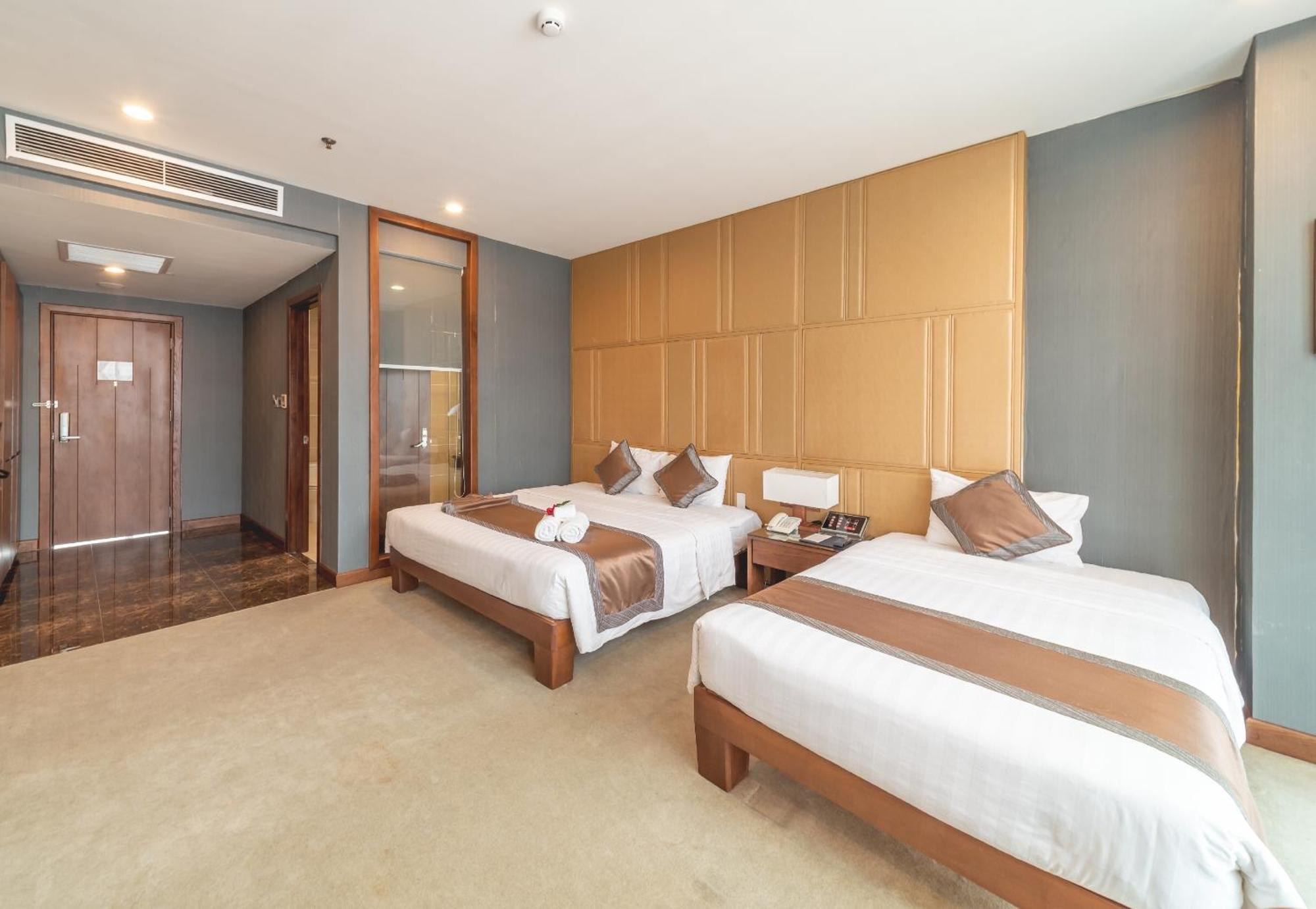 Bien Bac Hotel Mong Cai Bagian luar foto