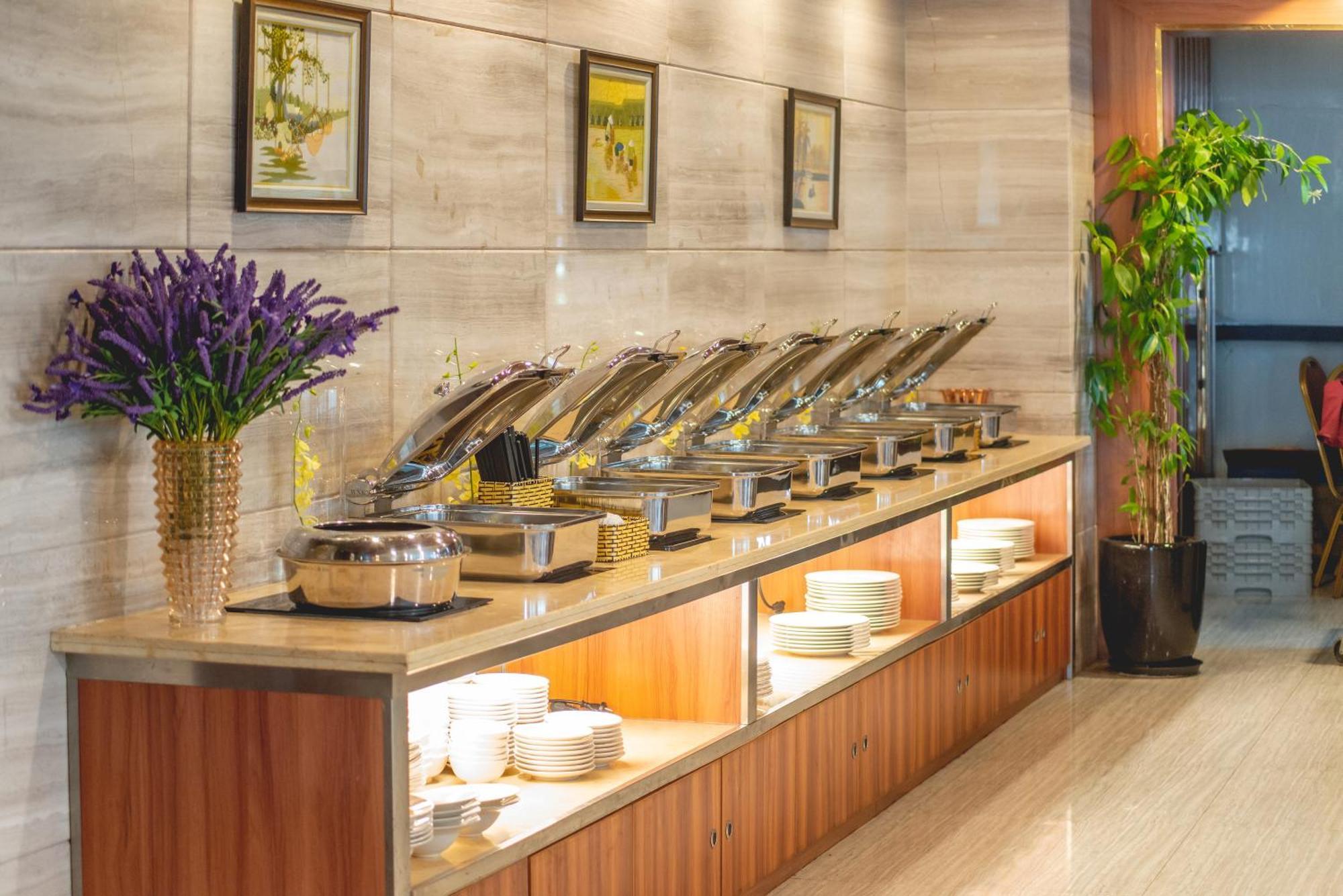 Bien Bac Hotel Mong Cai Bagian luar foto