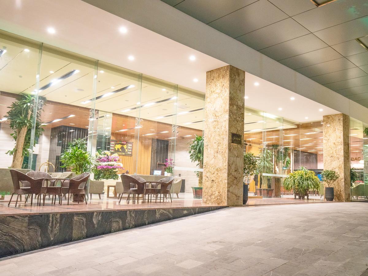 Bien Bac Hotel Mong Cai Bagian luar foto