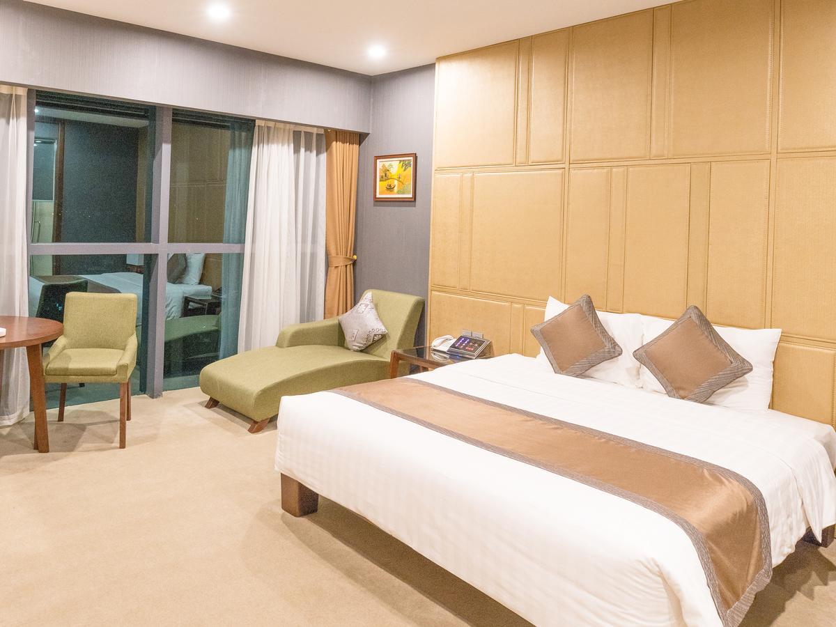 Bien Bac Hotel Mong Cai Bagian luar foto
