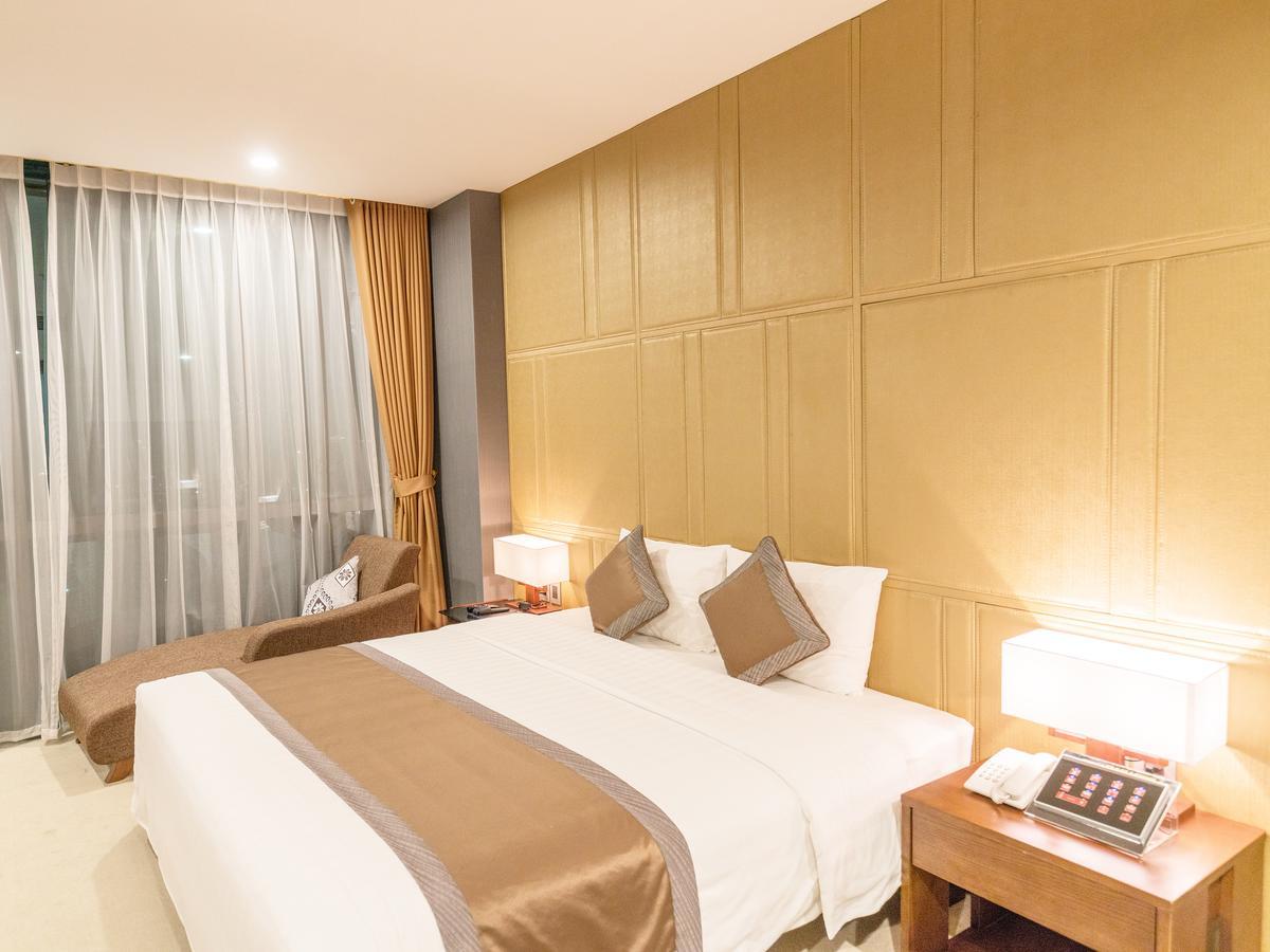 Bien Bac Hotel Mong Cai Bagian luar foto