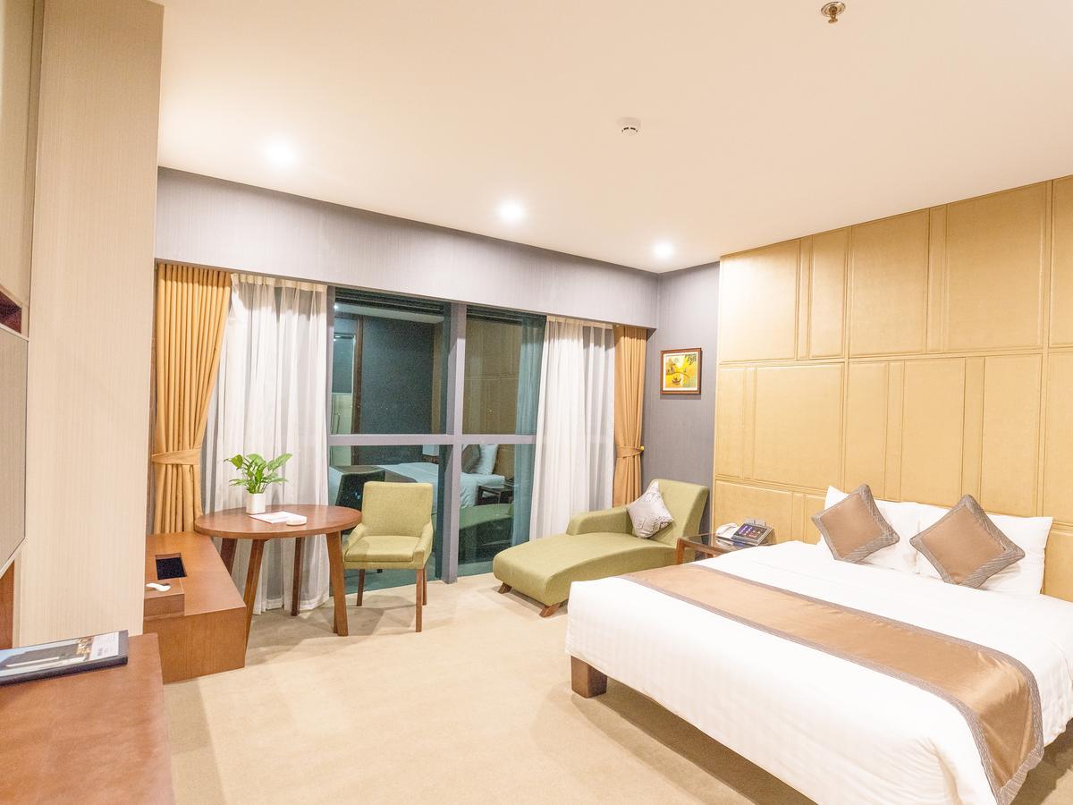 Bien Bac Hotel Mong Cai Bagian luar foto